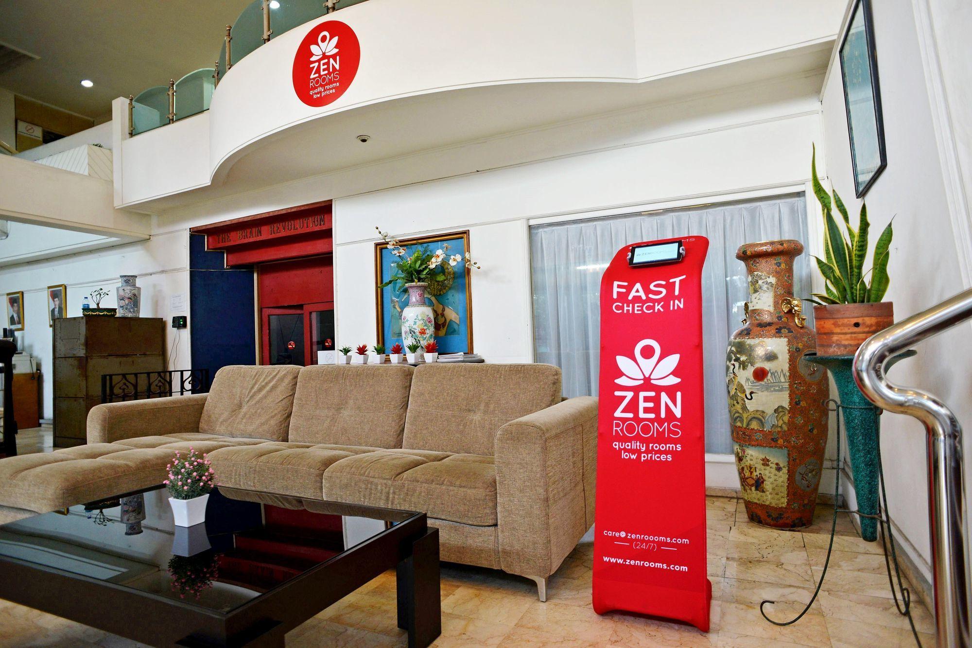 ג'קרטה Reddoorz Plus Near Kebayoran Baru Blok S מראה חיצוני תמונה